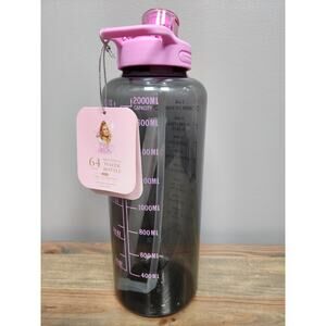 PARIS HILTON WATER BOTTLE 64oz WITH STRAW FLIP TOP LID PARIS HILTON